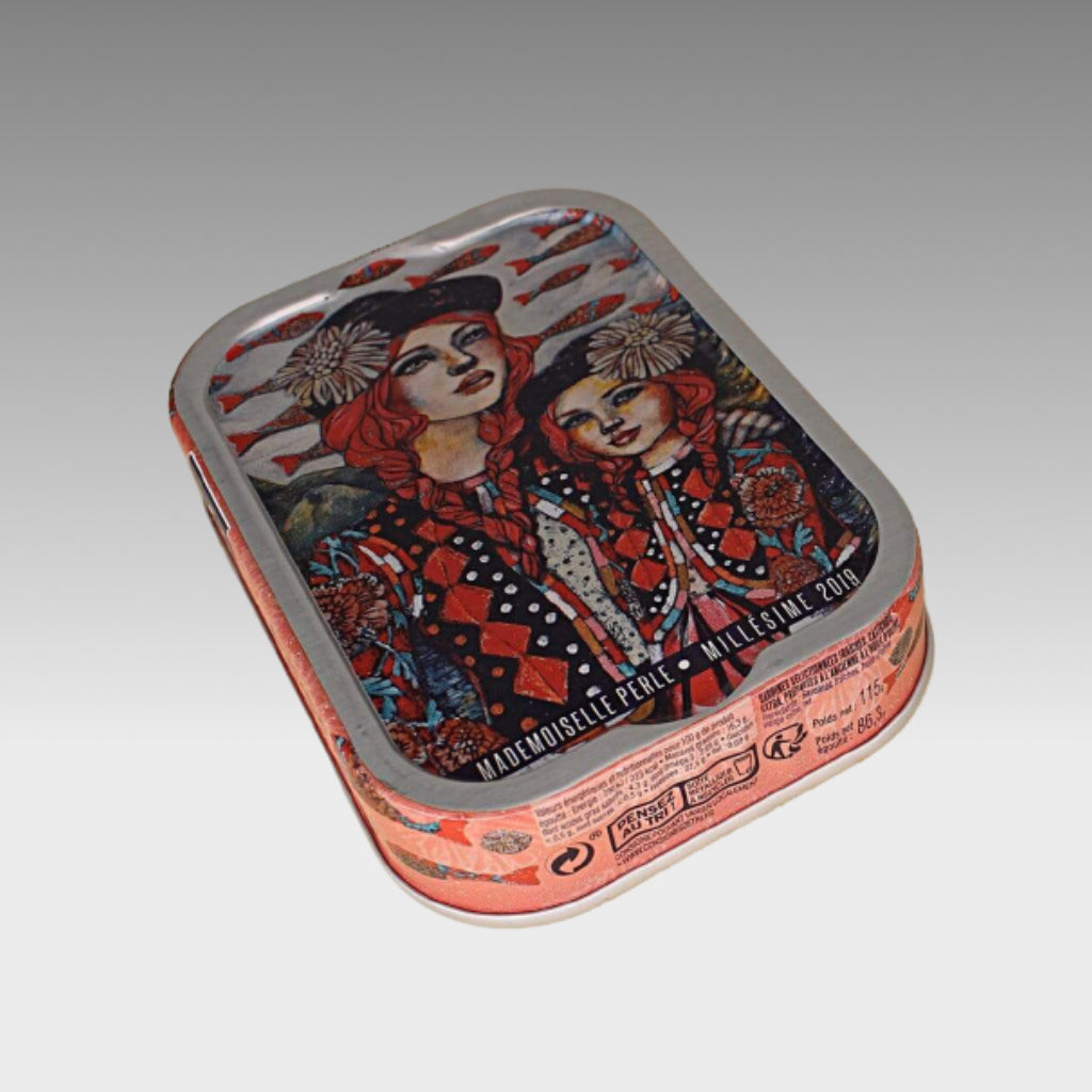 Vintage sardines 2019 in olive oil (Mademoiselle Perle)