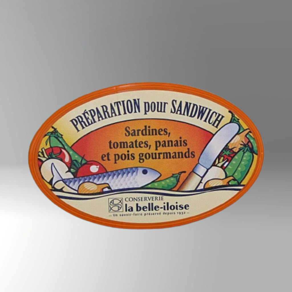 Sandwich cream with sardines, tomato, parsnip, snow peas