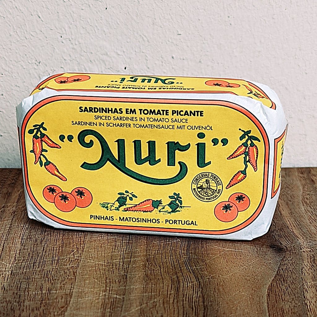 Pinhais Fischkonserven Dose (125g) Sardinen Nuri in scharfer Tomatensoße 🍅 🌶️ Maitre Philippe et Filles