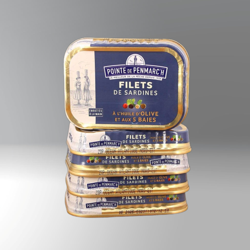 Sardine fillets with olive oil and five kinds of berries