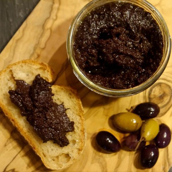 Paste von schwarzen Oliven mit Honig "Olimiel"