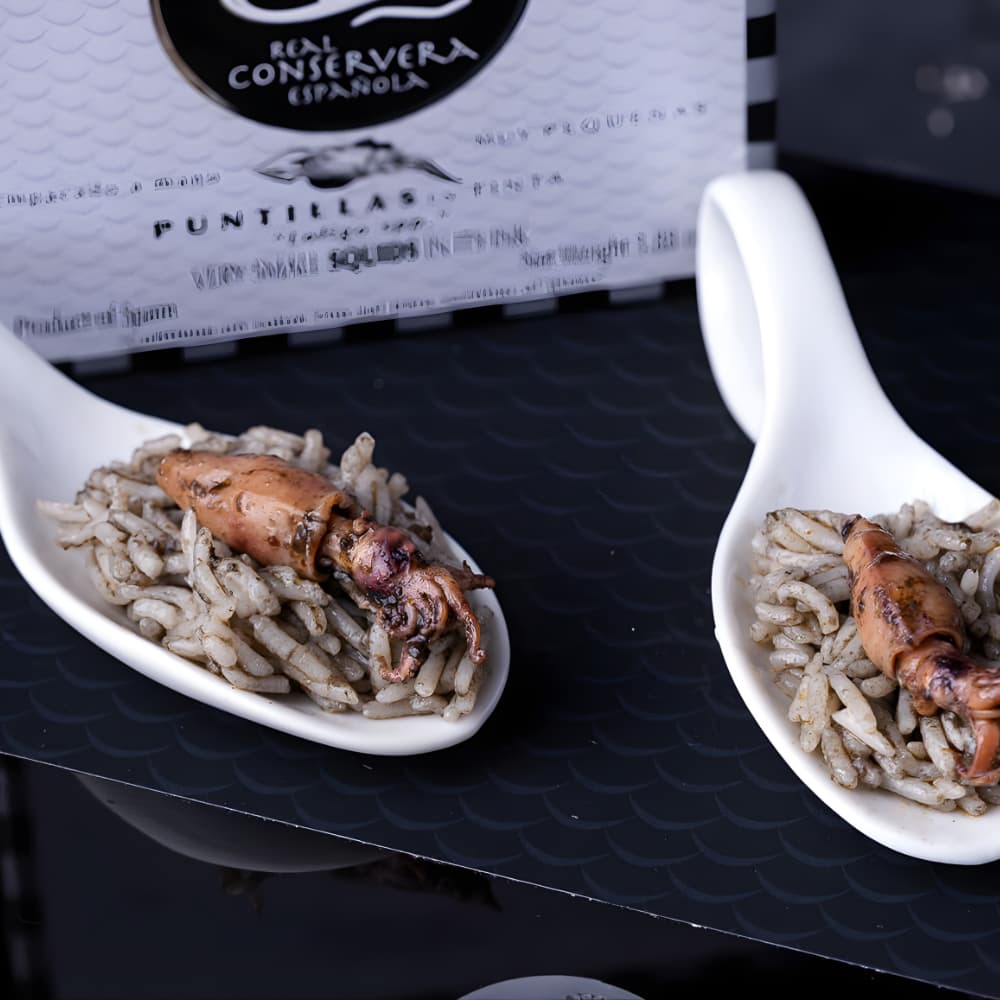 Puntillitas en su Tinta (Zwergkalmare in eigener Tinte)