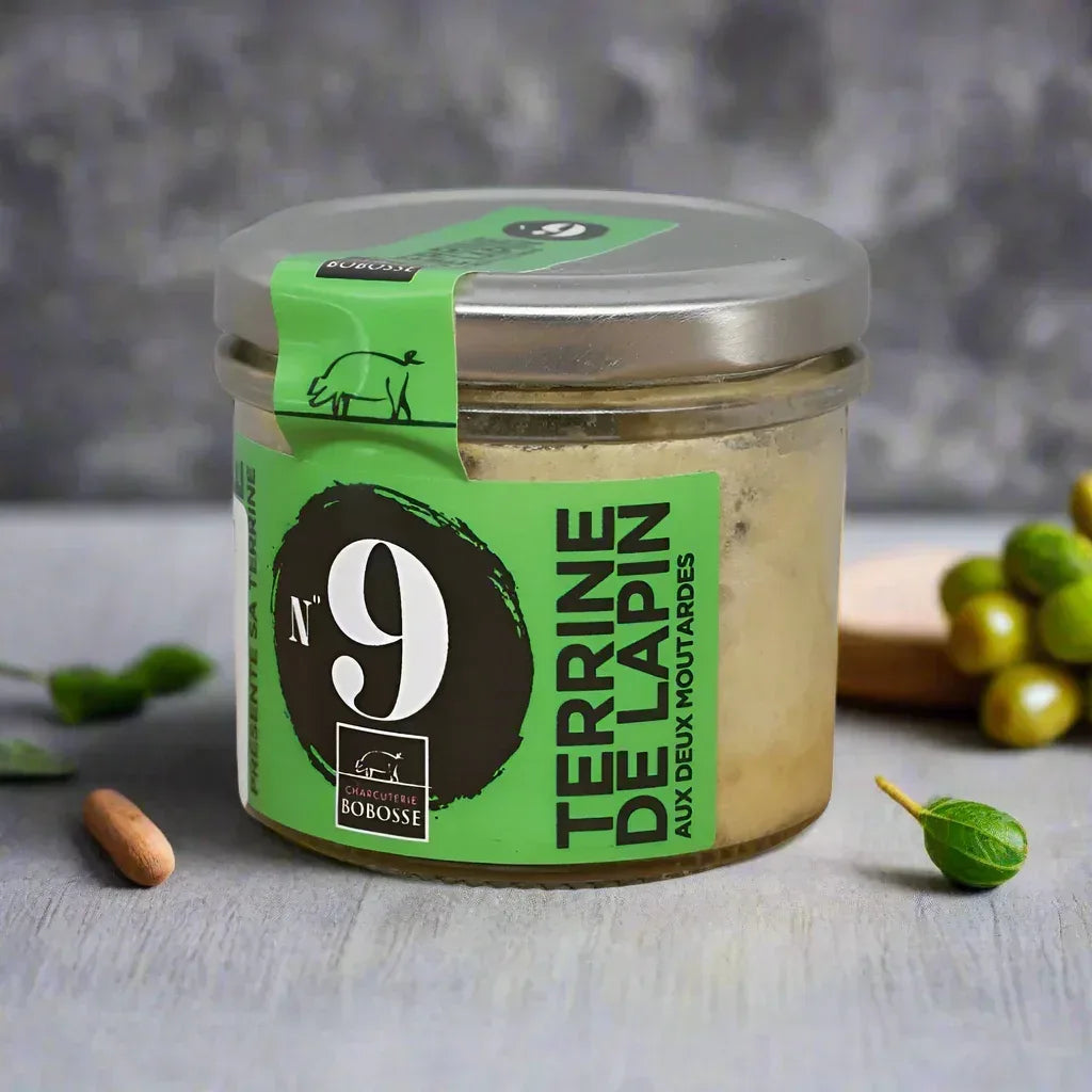 Verrine N°9 : Kaninchenterrine mit zweierlei Senf und Haselnüssen - Bobosse