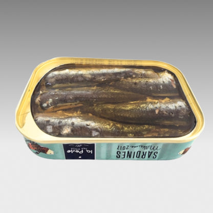 Vintage sardines 2017 in olive oil (Mademoiselle Perle)